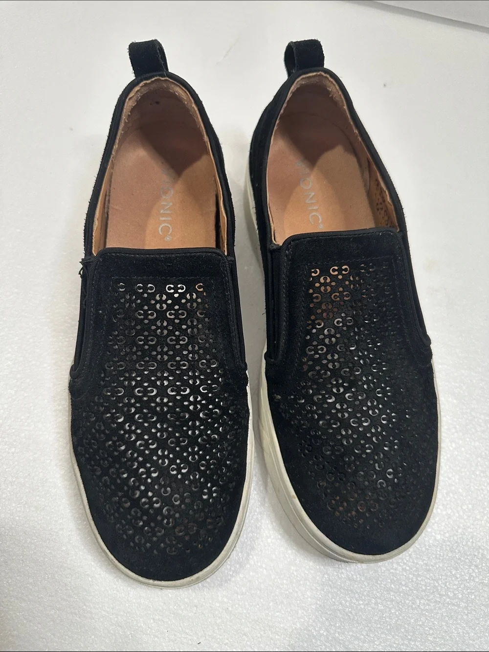 Vionic classic black
